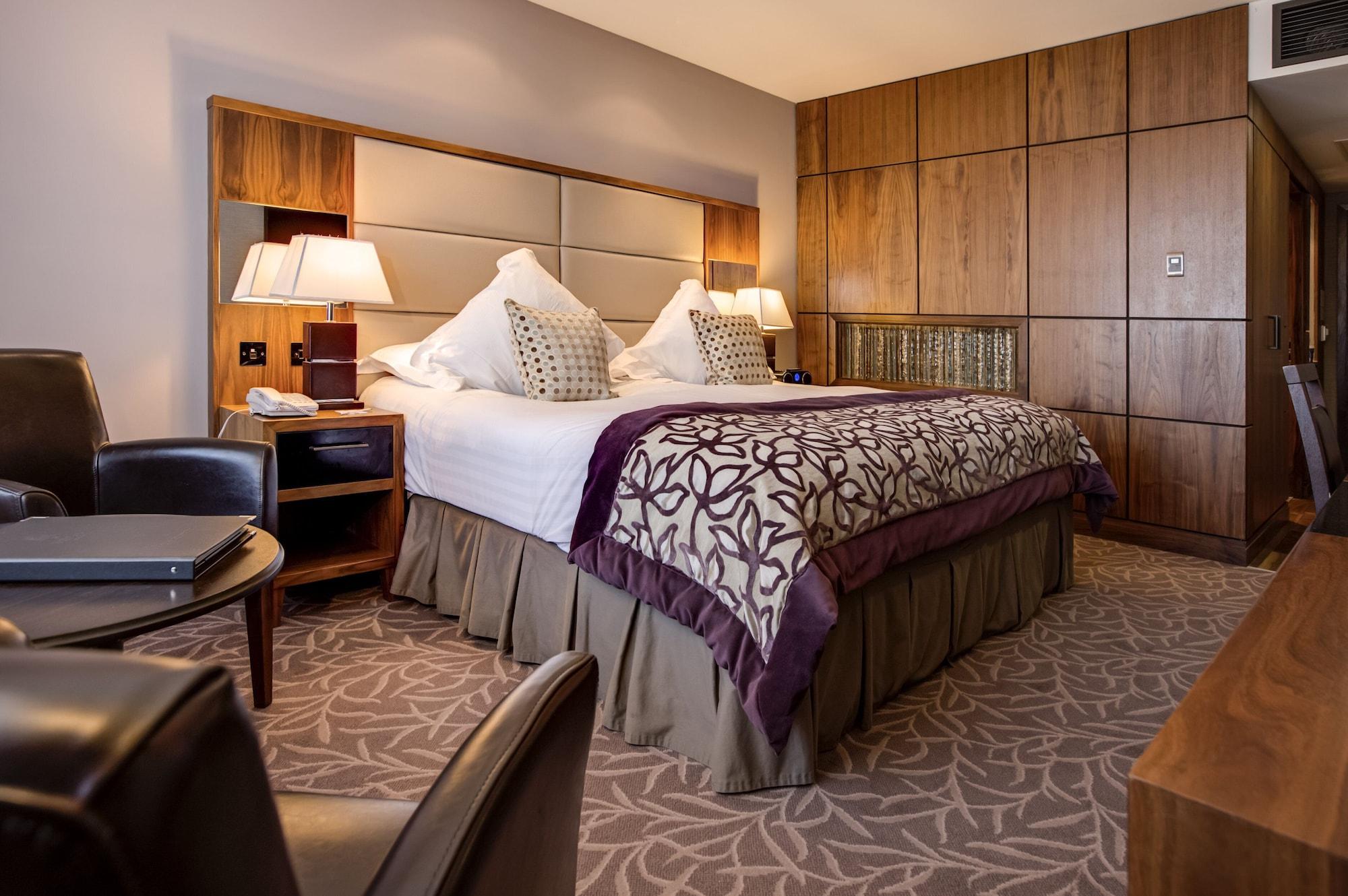 Europa Hotel Белфаст Екстериор снимка