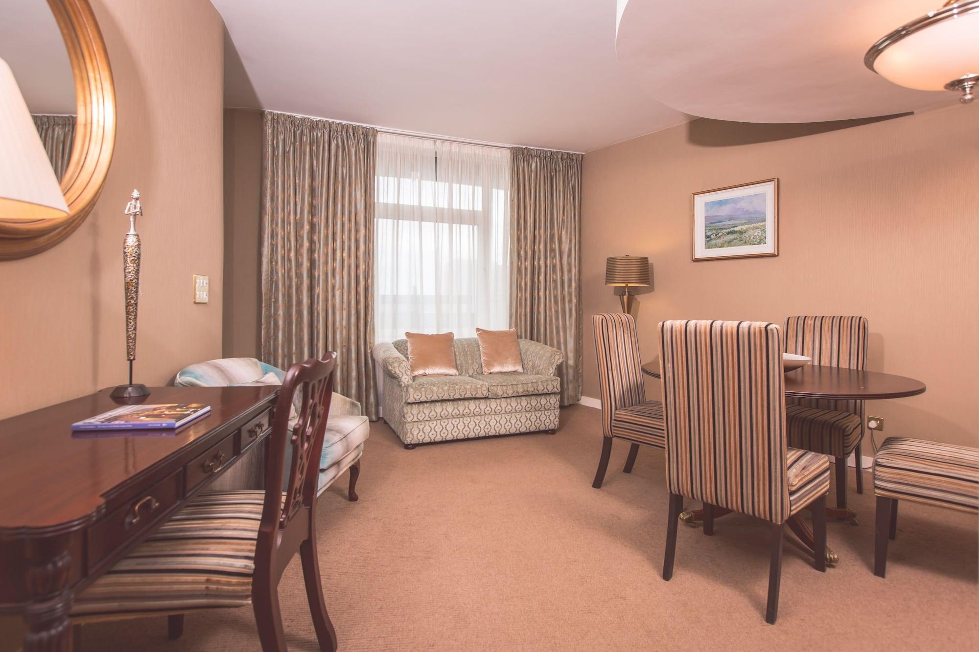 Europa Hotel Белфаст Екстериор снимка