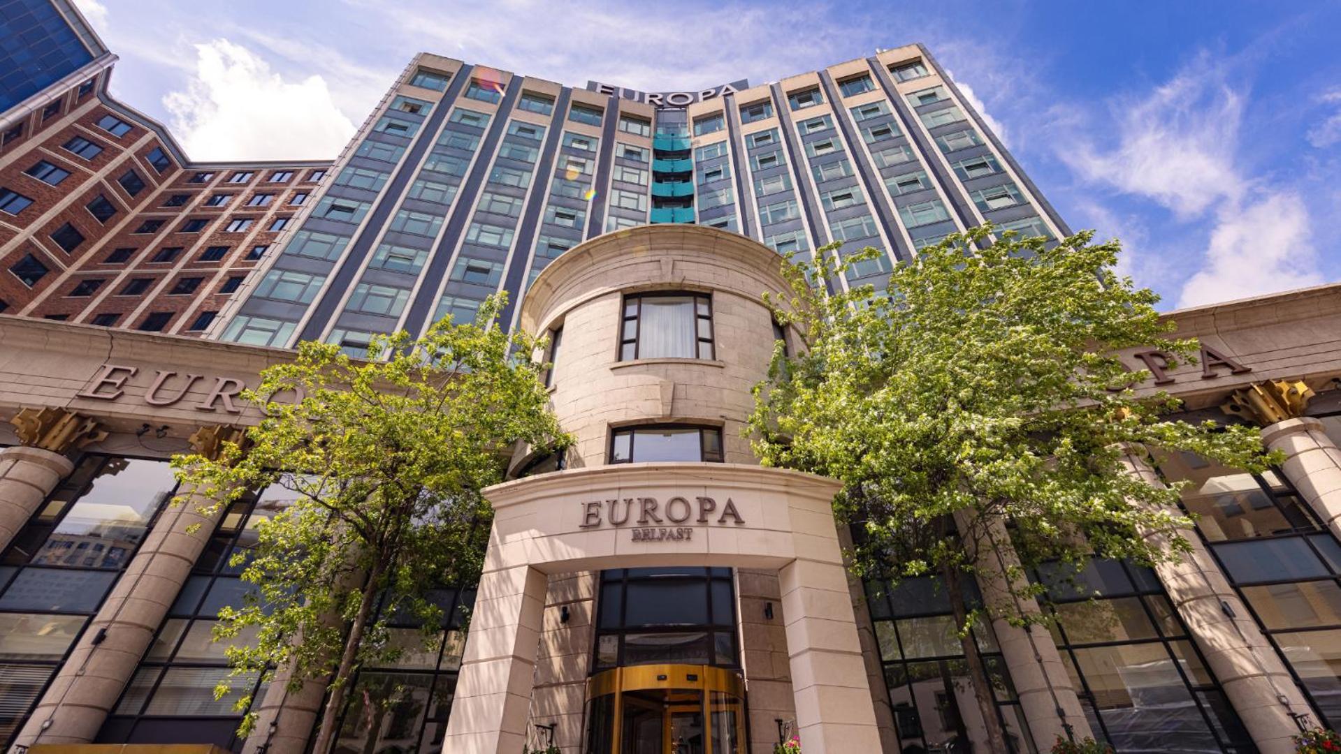Europa Hotel Белфаст Екстериор снимка