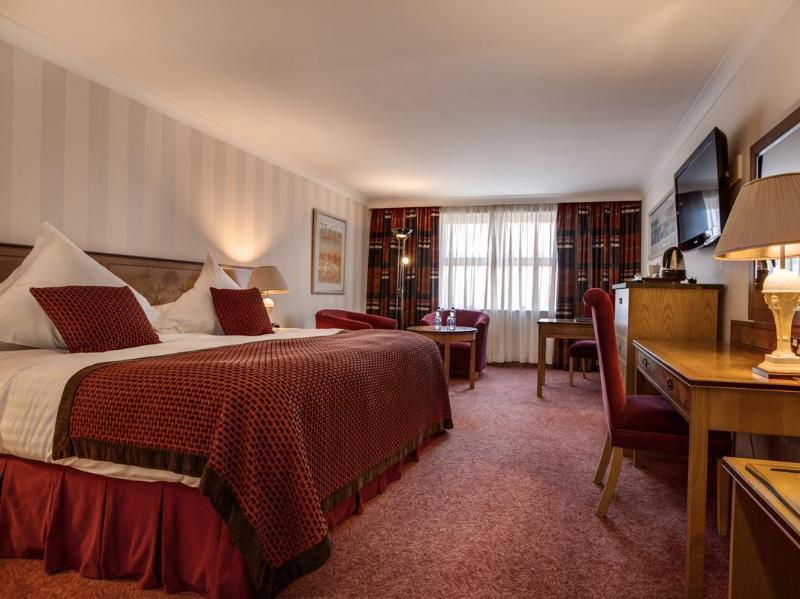 Europa Hotel Белфаст Екстериор снимка